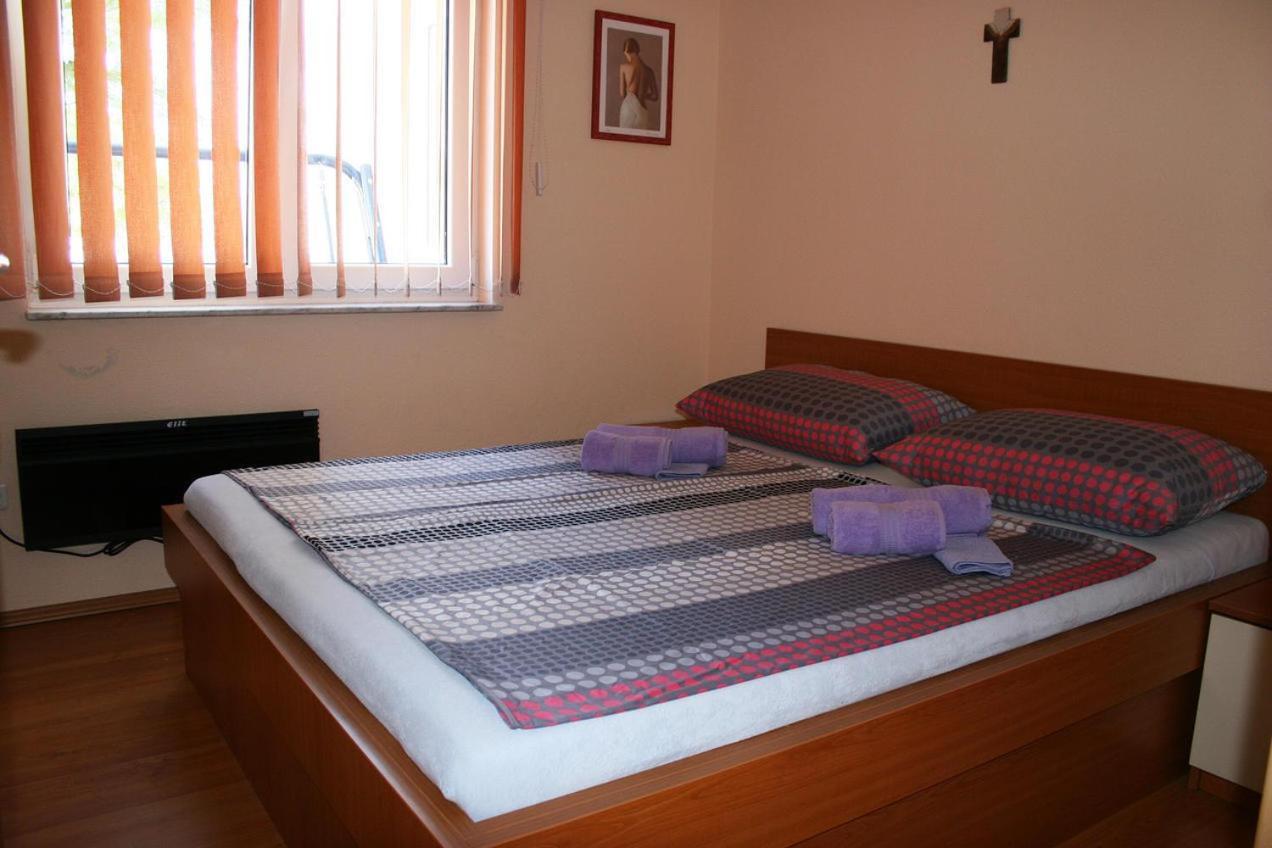 Apartman Klaudijo Lejlighed Baška Eksteriør billede